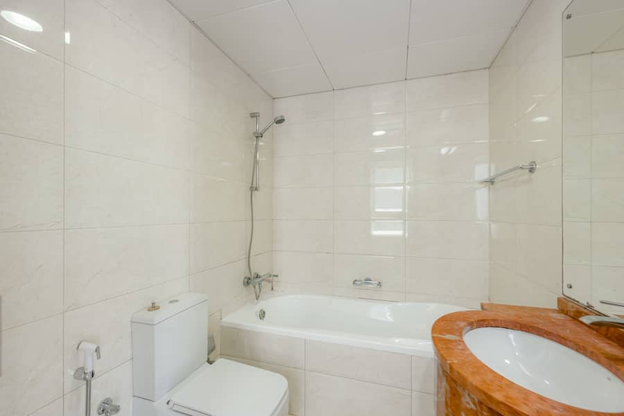 12 Burj Al Shams unit 802-54. jpg