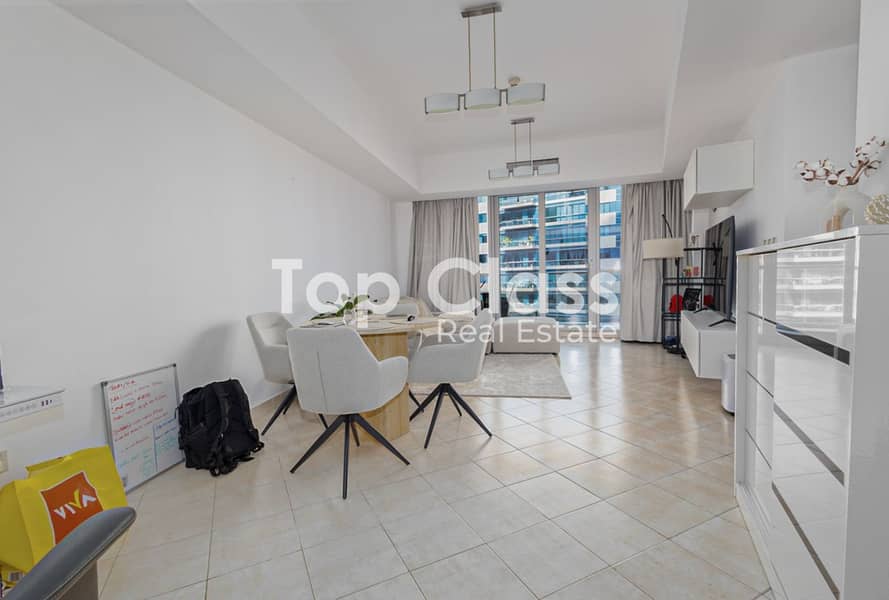 Bright | Spacious | Vacant Bright | Spacious | Vacant