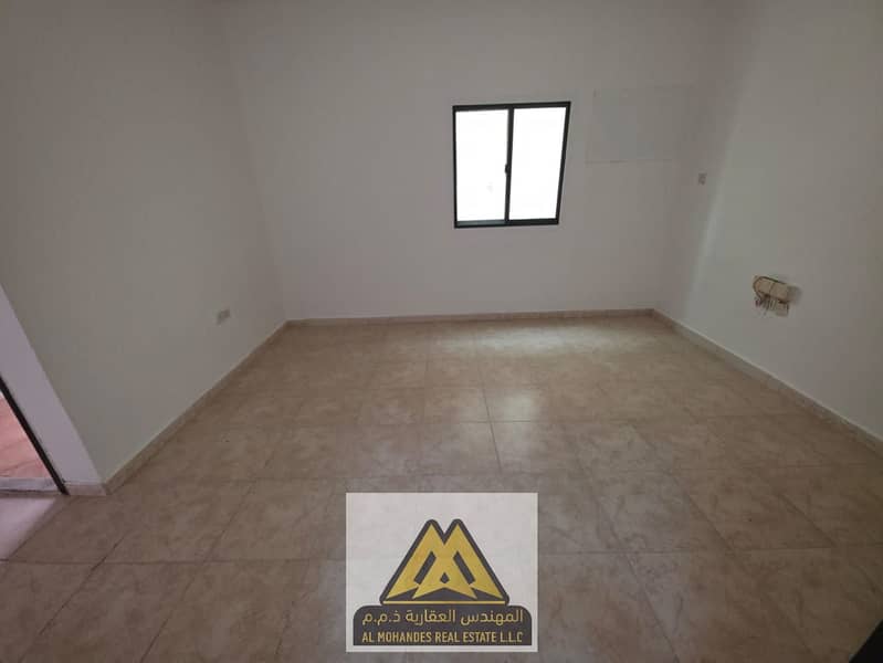 2 f9a22917-4795-46b8-9b1b-dc836290495d. jpg