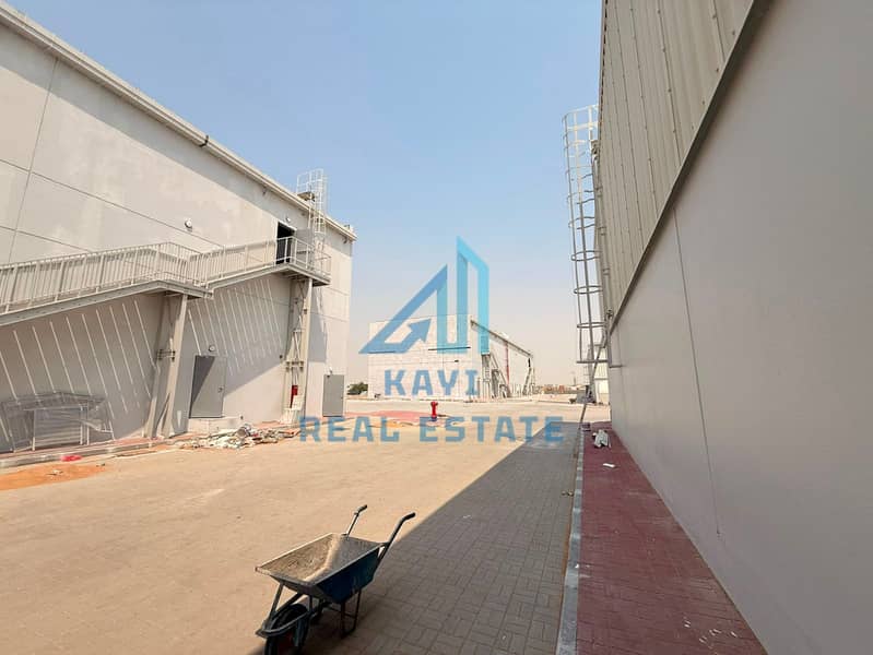5 6acaf403-4eea-44f3-8d96-63910cc93107. jpg