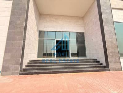 معرض تجاري  للايجار في صناعية الصجعة، الشارقة - a12eee25-ed39-4211-b572-9f4e75a9bb6d. jpg