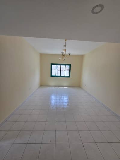 2 Bedroom Flat for Rent in Abu Shagara, Sharjah - WhatsApp Image 2026-08-11 at 9.49. 15 PM (2). jpeg 2 Bedroom Flat for Rent in Abu Shagara, Sharjah - WhatsApp Image 2026-08-11 at 9.49. 15 PM (2). jpeg