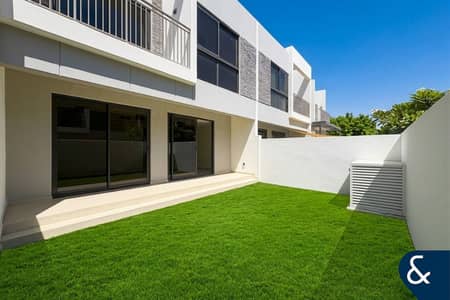 4 Slaapkamers Villa te Koop in DAMAC Hills 2 (Akoya by DAMAC), Dubai - Villa in DAMAC Hills 2 (Akoya by DAMAC)，Aster, 4 slaapkamers, 2450000 AED - 16145540