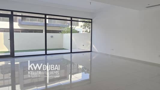 3 habitaciones Townhouse para en Alquiler en DAMAC Hills, Dubai - Casa adosada en DAMAC Hills，Flora, 3 dormitorios, 240000 AED - 15376595