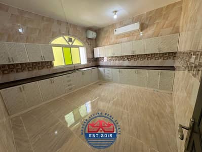 3 Slaapkamers Appartement te Huur in Al Falah City, Abu Dhabi - 532633fc-ee4a-4d9b-b508-e0d54fbde2b9. jpeg 3 Slaapkamers Appartement te Huur in Al Falah City, Abu Dhabi - 532633fc-ee4a-4d9b-b508-e0d54fbde2b9. jpeg