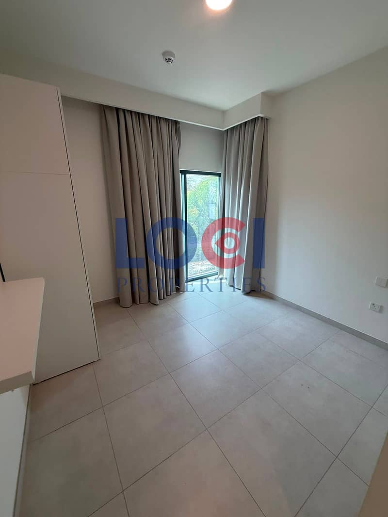 9 bedroom 05. jpeg