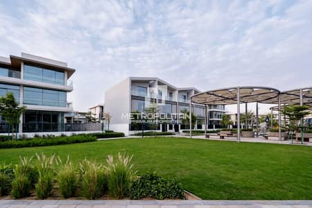 3 Schlafzimmer Townhouse zum zum Verkauf in Nad Al Sheba, Dubai - Reihenhaus in Nad Al Sheba,Nad Al Sheba 1,Nad Al Sheba Gardens,Nad Al Sheba Gardens 3, 3 schlafzimmer, 6900000 AED - 16146758 3 Schlafzimmer Townhouse zum zum Verkauf in Nad Al Sheba, Dubai - Reihenhaus in Nad Al Sheba,Nad Al Sheba 1,Nad Al Sheba Gardens,Nad Al Sheba Gardens 3, 3 schlafzimmer, 6900000 AED - 16146758
