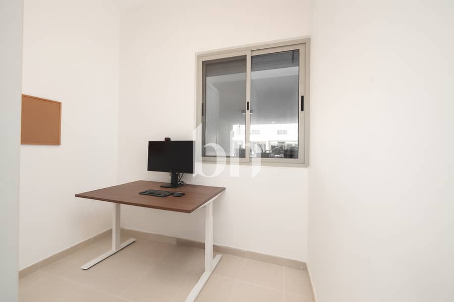 3 images image img