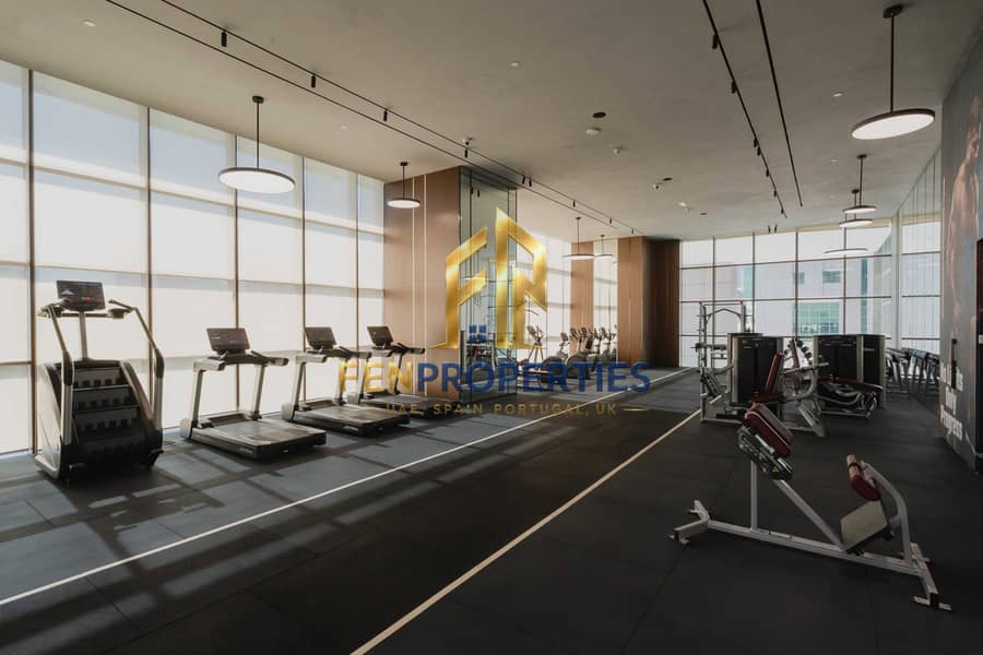 19 FEN_UAE_REEM_FOS_ADT_GYM_03. jpg