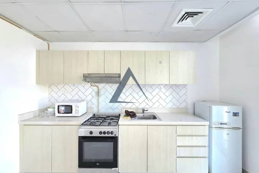 9 Property Image