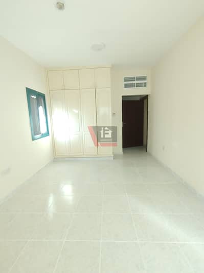 2 Slaapkamers Appartement te Huur in Al Qasimia, Sharjah - 1000777216. jpg
