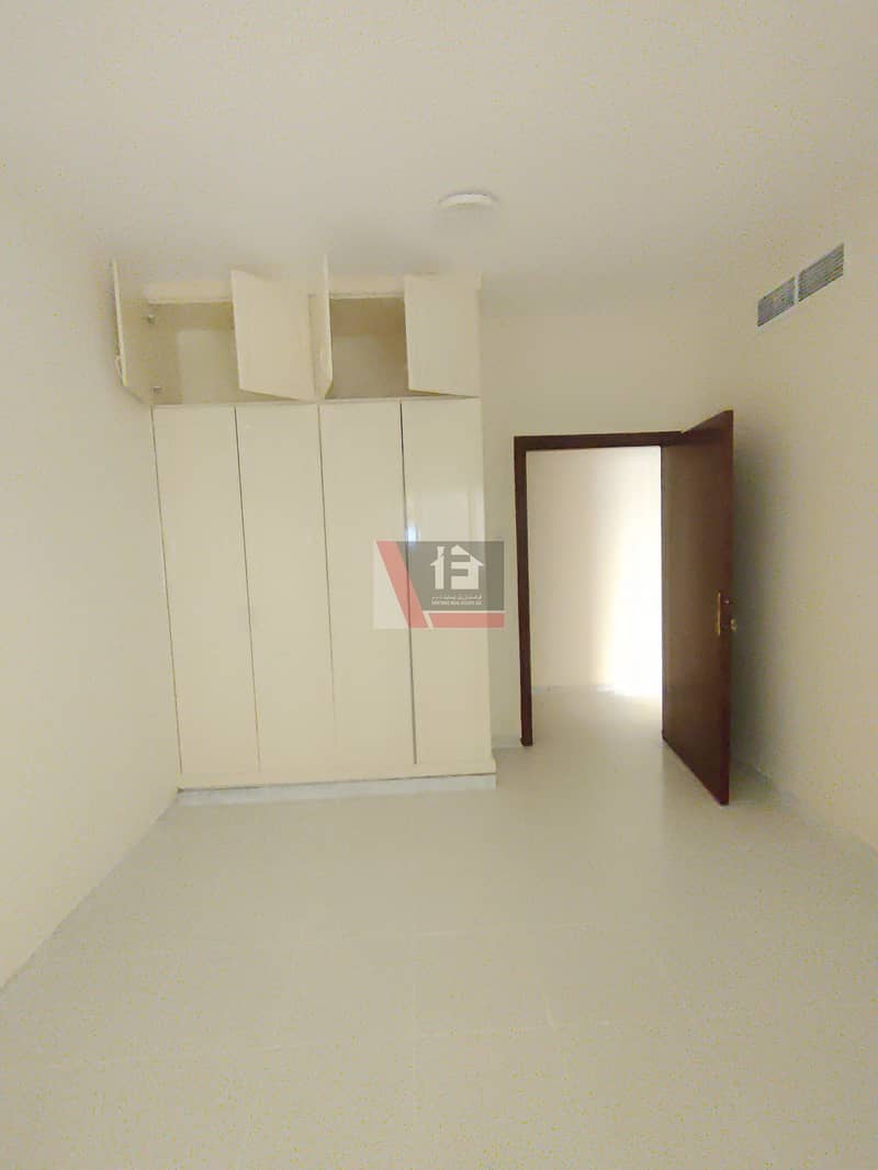 4 1000777224. jpg