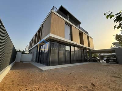 4 Bedroom Villa for Rent in Arabian Ranches 3, Dubai - Single Row 4BR+M Villa Nearby Pool - No Commission