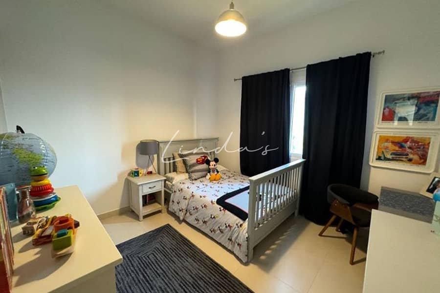 8 images image img