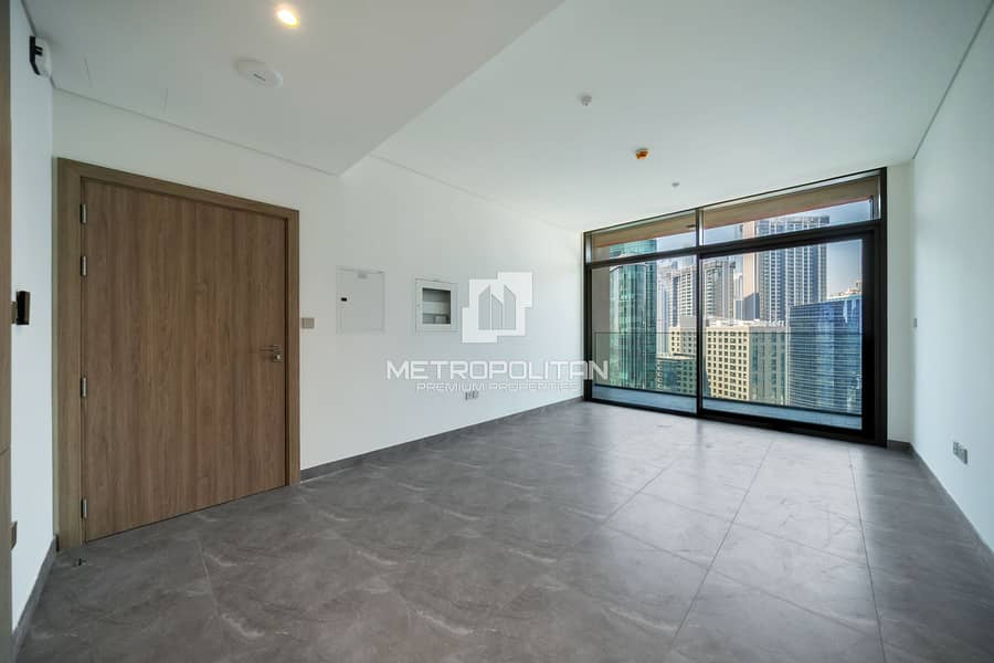 Spacious Layout | Vacant Now | Brand New Spacious Layout | Vacant Now | Brand New
