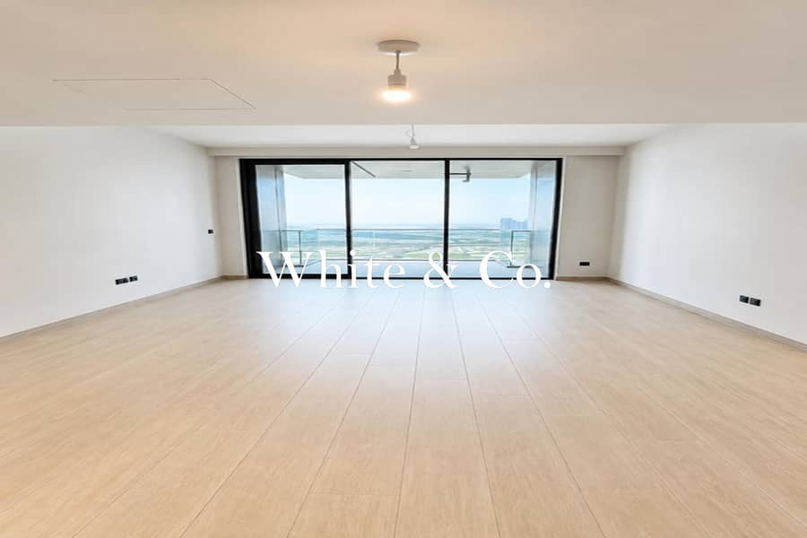 Very High Floor | Creek Views | View Now Very High Floor | Creek Views | View Now