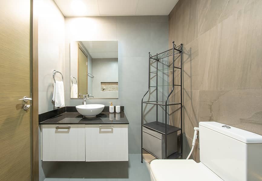17 APT1405RIVIERA1300x90038. png