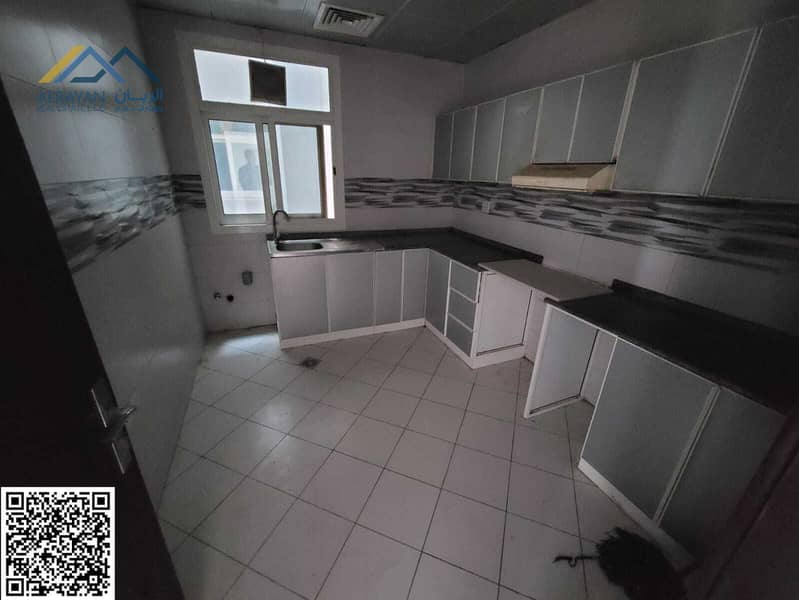 9 e1433d18-2206-48a7-b492-4eceeba21cce. jpg