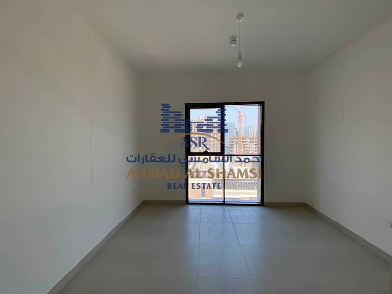10 deae8bcb-05ca-44c8-82ca-6529fd1a5bfe. jpg