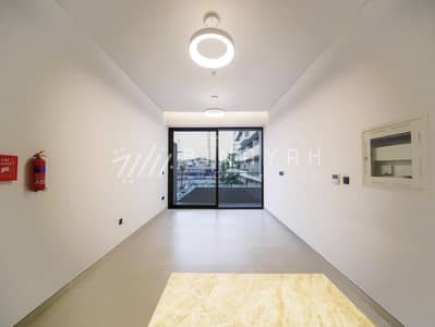 2 Bedroom Flat for Sale in Dubai Silicon Oasis (DSO), Dubai - 2BR + Maid's Room | High ROI | Pool View 2 Bedroom Flat for Sale in Dubai Silicon Oasis (DSO), Dubai - 2BR + Maid's Room | High ROI | Pool View