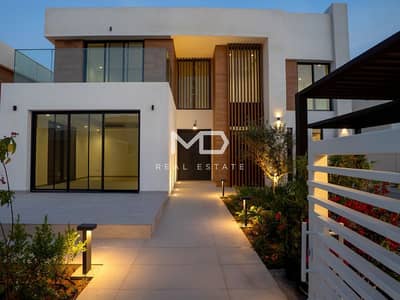 4 Bedroom Villa for Sale in Saadiyat Island, Abu Dhabi - Vacant | Single Row Villa | landscaped Layout 4 Bedroom Villa for Sale in Saadiyat Island, Abu Dhabi - Vacant | Single Row Villa | landscaped Layout