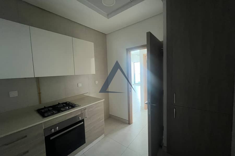 5 Property Image