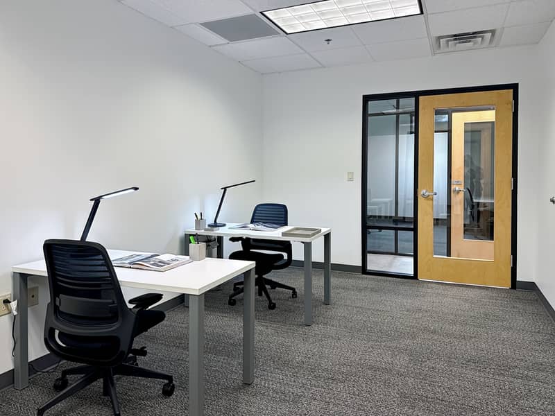 10 Spaces_ Music Circle_USA_Centre 7584_Office 4. jpg