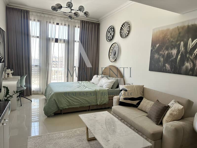 2 Furnished Studio Lincon Park Arjan 2. jpeg