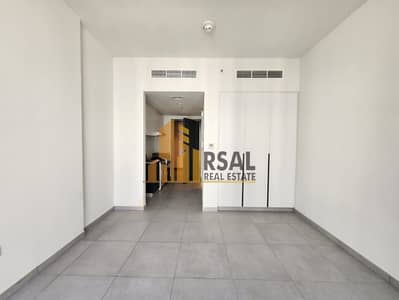 Studio for Rent in Aljada, Sharjah - 5513f7b2-4b20-4c50-b4a1-4afe92a77f1d. jpg