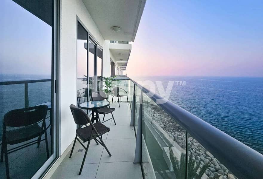 Full Sea View | High Floor | Rooftop Pool & Spa Full Sea View | High Floor | Rooftop Pool & Spa