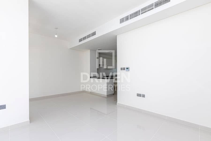 Bright and Spacious | Near Pool | Best Deal Bright and Spacious | Near Pool | Best Deal