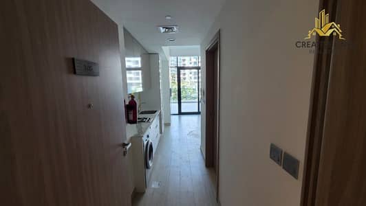 Estudio para en Alquiler en Meydan, Dubai - 262586b3-2692-4746-a399-900e41f0b96c. jpg