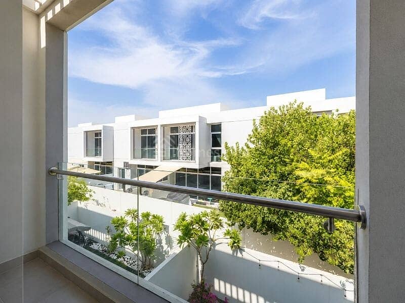 LARGE CORNER PLOT | TYPE A | GREAT LOCATION LARGE CORNER PLOT | TYPE A | GREAT LOCATION