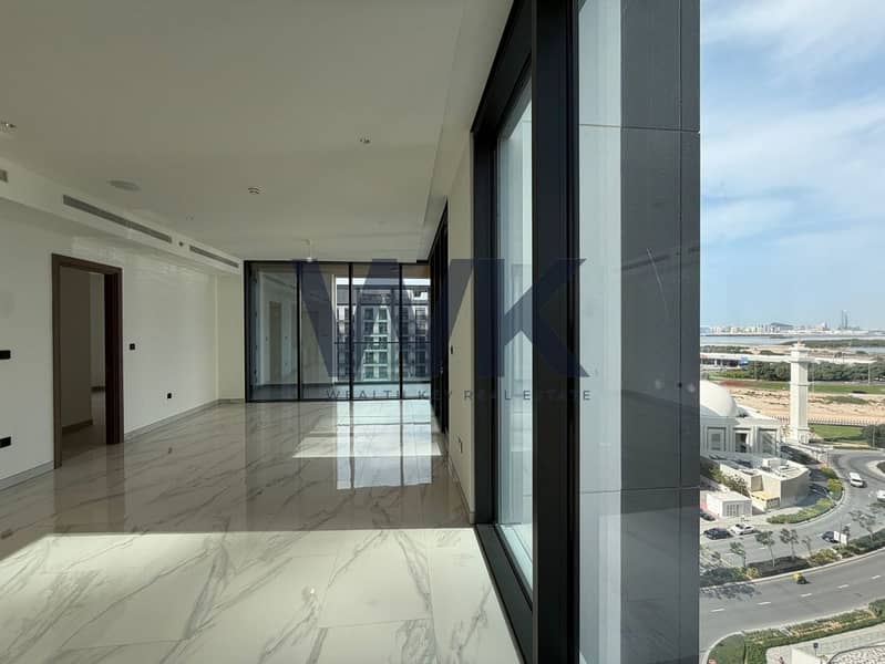 Mid Floor / Brand New / 4 BR plus Maid / Vacant Mid Floor / Brand New / 4 BR plus Maid / Vacant
