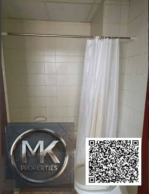 8 858857987-1066x800. webp