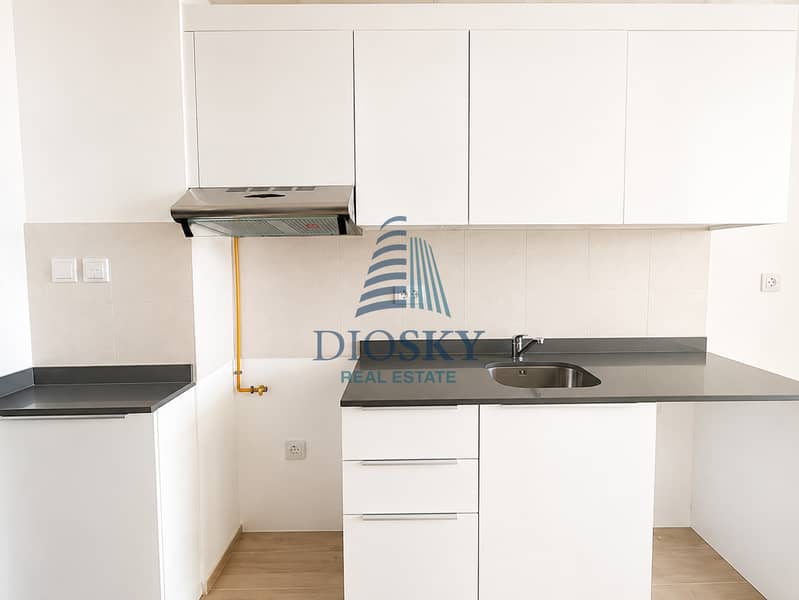 3 Image 3