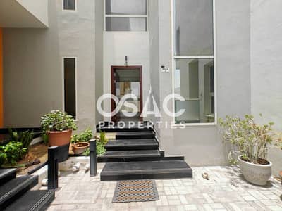 5 Bedroom Villa for Rent in Mirdif, Dubai - Spacious Villa | Family Oriented | Prime Location