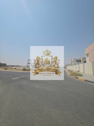 Plot de  à à vendre à Al Riqaibah, Sharjah - 1000180214. jpg