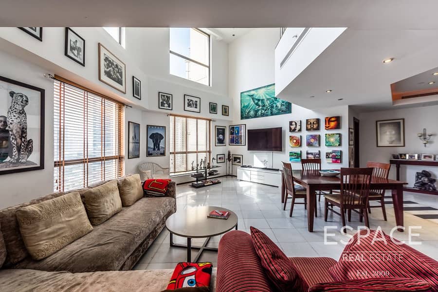 Fully Renovated | 4BR | Duplex Penthouse