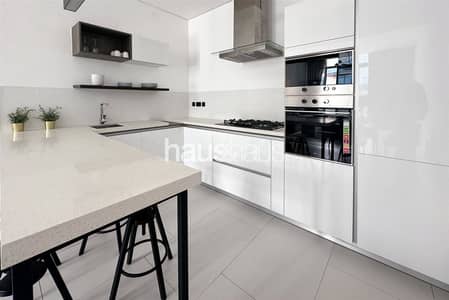 2 Slaapkamers Appartement te Huur in Palm Jumeirah, Dubai - Appartement in Palm Jumeirah，Soho Palm, 2 slaapkamers, 295000 AED - 16151138