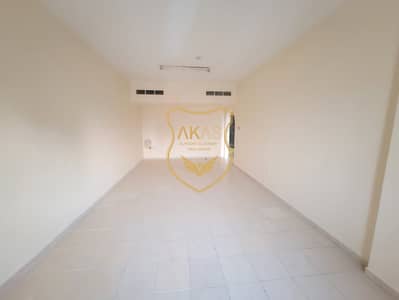 1 habitación Apartamento para en Alquiler en Al Ghuwair, Sharjah - 696ef4cd-82c6-4980-bcd6-99c84a69da22. jpg 1 habitación Apartamento para en Alquiler en Al Ghuwair, Sharjah - 696ef4cd-82c6-4980-bcd6-99c84a69da22. jpg