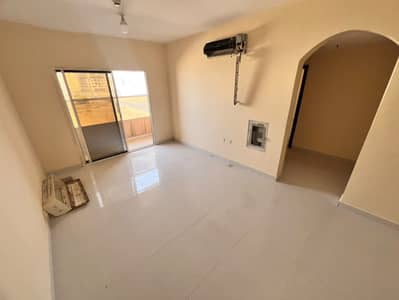 1 Schlafzimmer Wohnung zum zur Miete in Al Jurf, Ajman - WhatsApp Image 2026-08-12 at 5.33. 24 PM. jpeg 1 Schlafzimmer Wohnung zum zur Miete in Al Jurf, Ajman - WhatsApp Image 2026-08-12 at 5.33. 24 PM. jpeg
