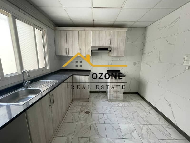 2 IMG_6687. jpg
