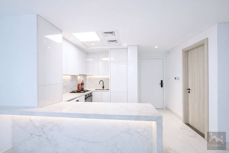 3 kitchen. jpg