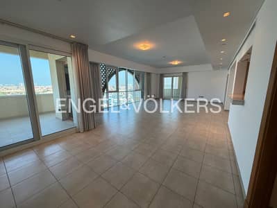 3 Camere Appartamento in vendita a Palm Jumeirah, Dubai - Appartamento a Palm Jumeirah,Marina Residences,Marina Residences 5, 3 camere da letto, 10800000 AED - 16156758 3 Camere Appartamento in vendita a Palm Jumeirah, Dubai - Appartamento a Palm Jumeirah,Marina Residences,Marina Residences 5, 3 camere da letto, 10800000 AED - 16156758