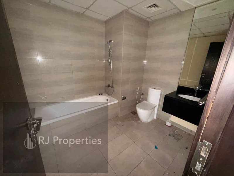 7 656a83e5-4e1b-4e1e-be05-e69df986aed8. jpg