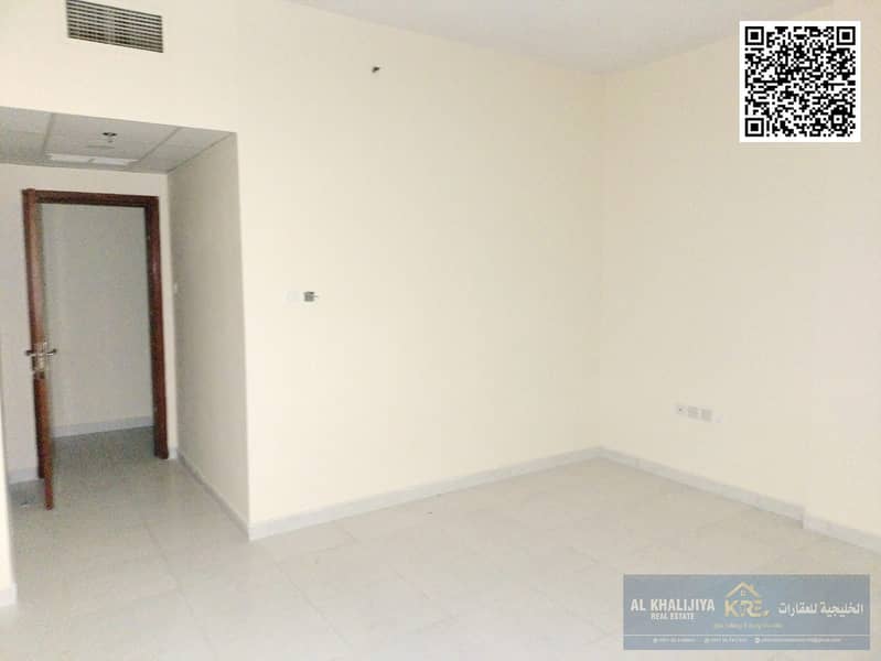 18 WhatsApp Image 2026-02-26 at 22.42. 59. jpg