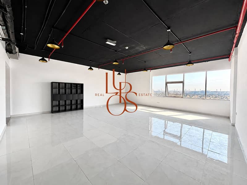2 04_office_portal_4x3_HD. jpg