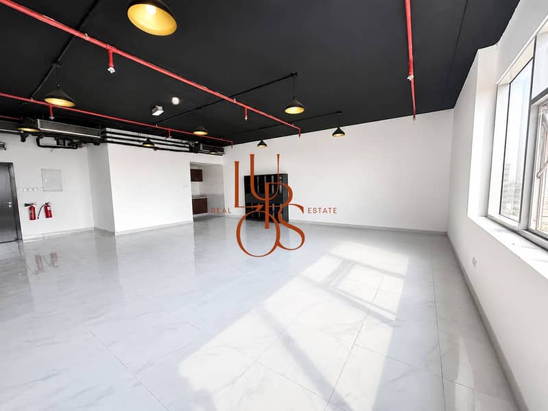 3 06_office_portal_4x3_HD. jpg