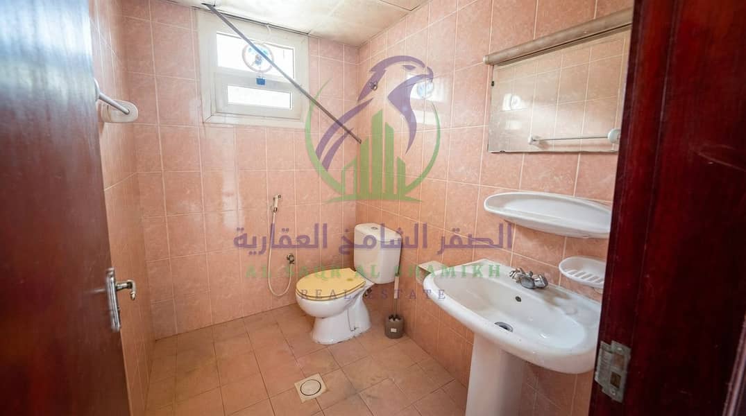 10 مستودع 33. jpeg